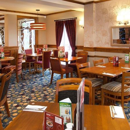 Premier Inn Exeter Bagian luar foto