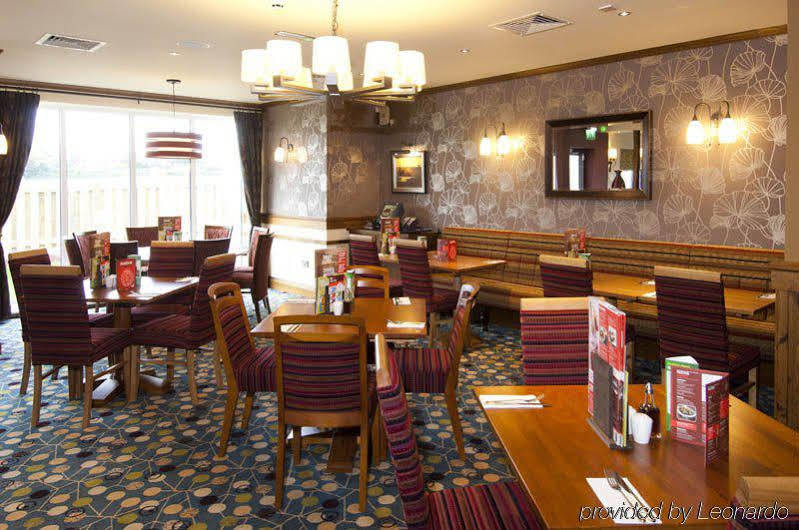 Premier Inn Exeter Bagian luar foto